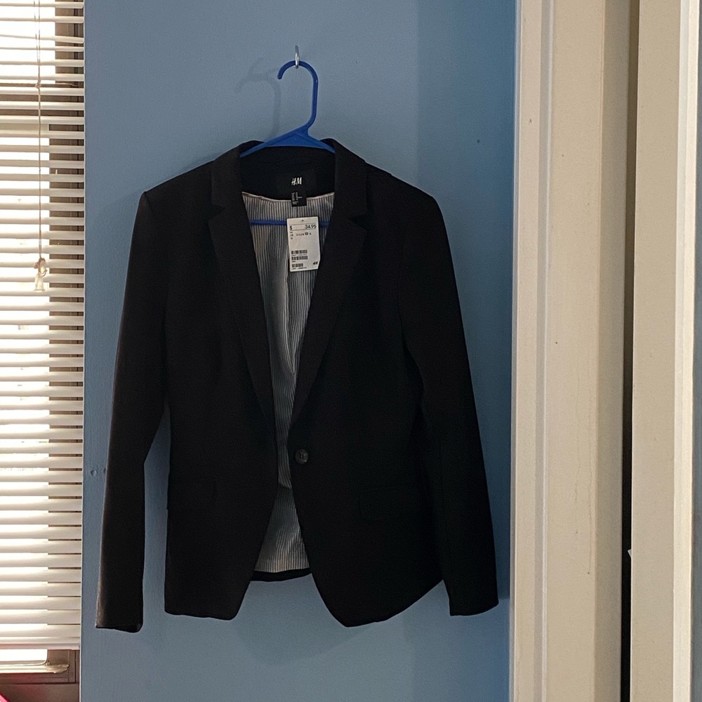 H&M Ladies fitted blazer